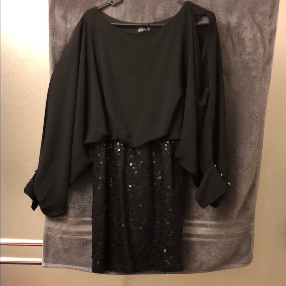 Super cute dress!